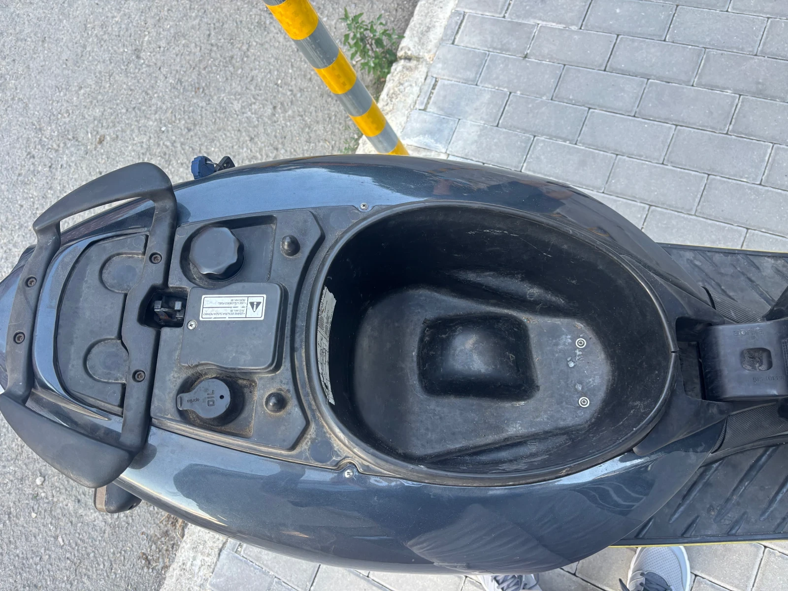 Aprilia Sr 50, снимка 9 - Мотоциклети и мототехника - 55254246