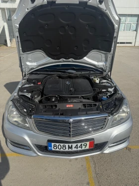 Mercedes-Benz C 200, снимка 9