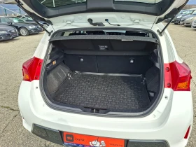 Toyota Auris 1, 8 i Hibrid, снимка 12