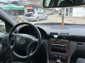 Mercedes-Benz C 220, снимка 8