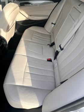 BMW 520 XDrive, снимка 9