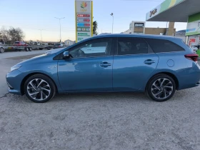 Toyota Auris 1.8HYBRID 98x km  FULL SERVICE IN TOYOTA NEW !!! | Mobile.bg    6