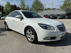 Opel Insignia 1.8i 140 к.с. - 10500 лв. - 28556793 | Car24.bg