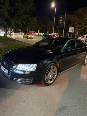 ������ Audi A8