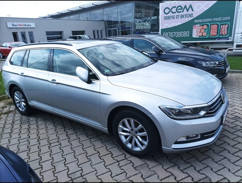 VW Passat Variant Comfortline 2.0TDI DSG LED/PANO/KAM, снимка 2 - Автомобили и джипове - 47183732