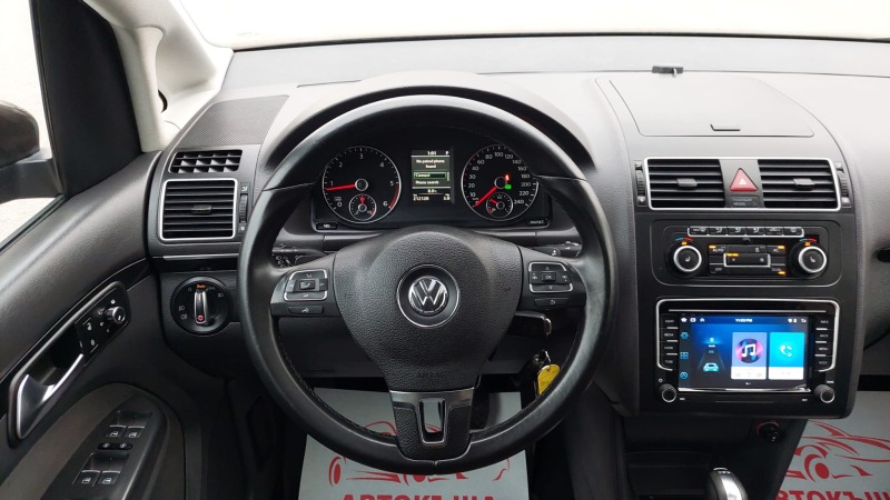 VW Touran 2.0TDi DSG 6SP-FULL OPT.-TOP SUST.-VNOS DE-LIZING, снимка 13 - Автомобили и джипове - 44400410