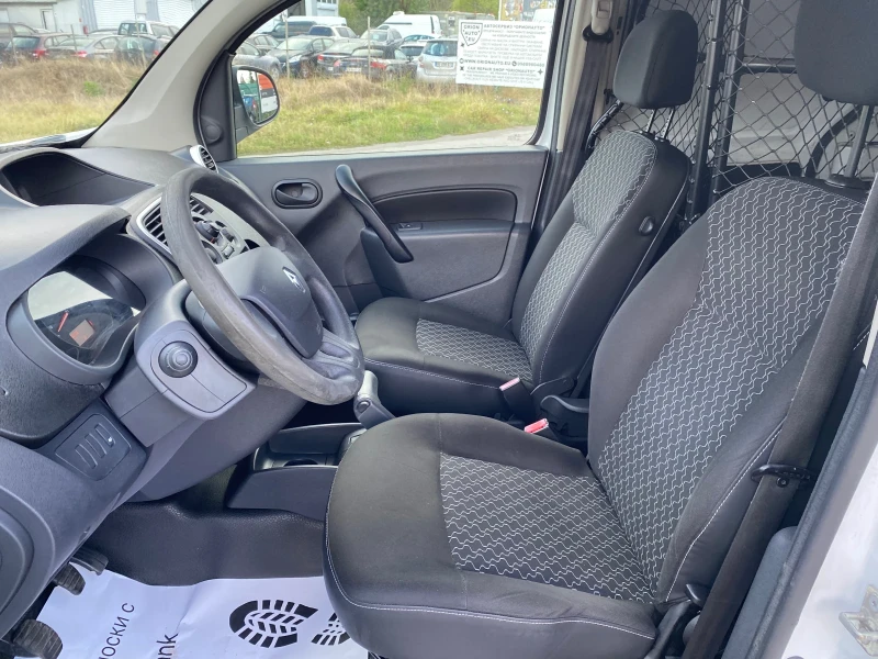 Renault Kangoo 1.5dci, снимка 10 - Автомобили и джипове - 47351554