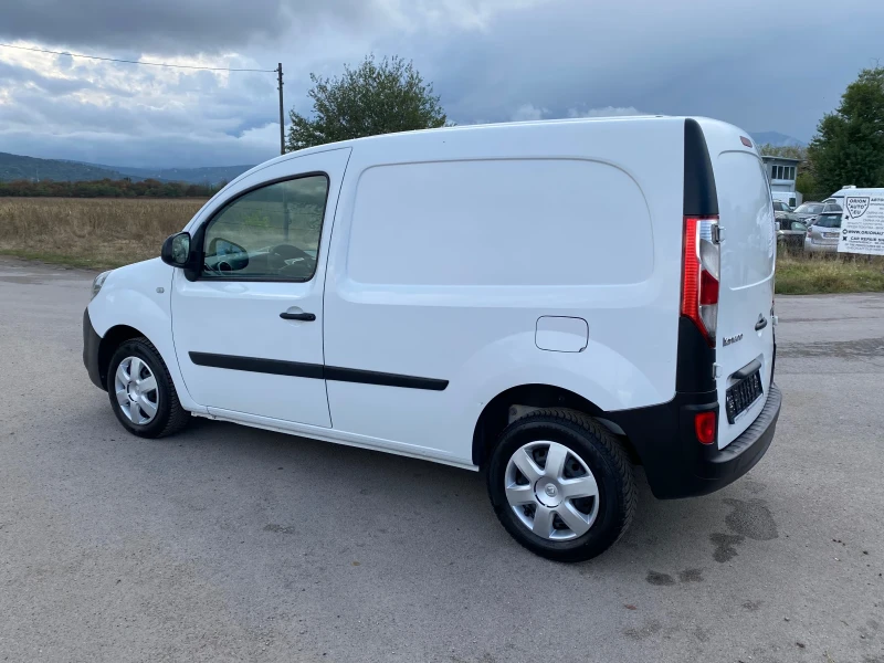 Renault Kangoo 1.5dci, снимка 2 - Автомобили и джипове - 47351554