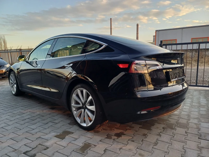 Tesla Model 3 Premium Long Range 4x4 Pano Гаранция , снимка 3 - Автомобили и джипове - 48285942