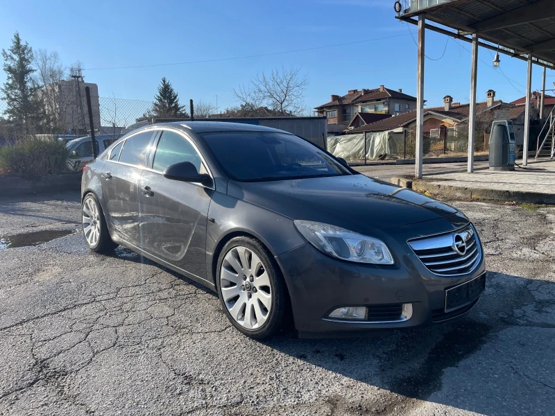 Opel Insignia, снимка 4 - Автомобили и джипове - 48435115