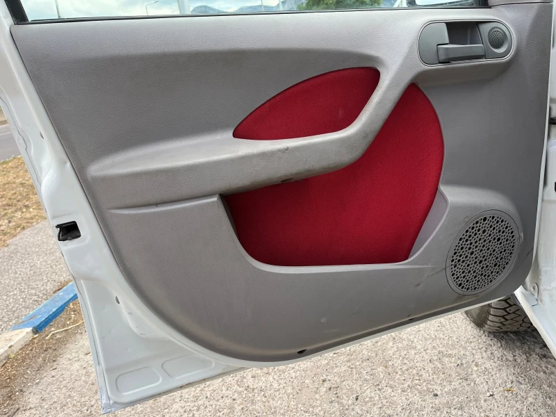 Fiat Panda 1.2-4x4KLIMATRONIK, снимка 12 - Автомобили и джипове - 51180651