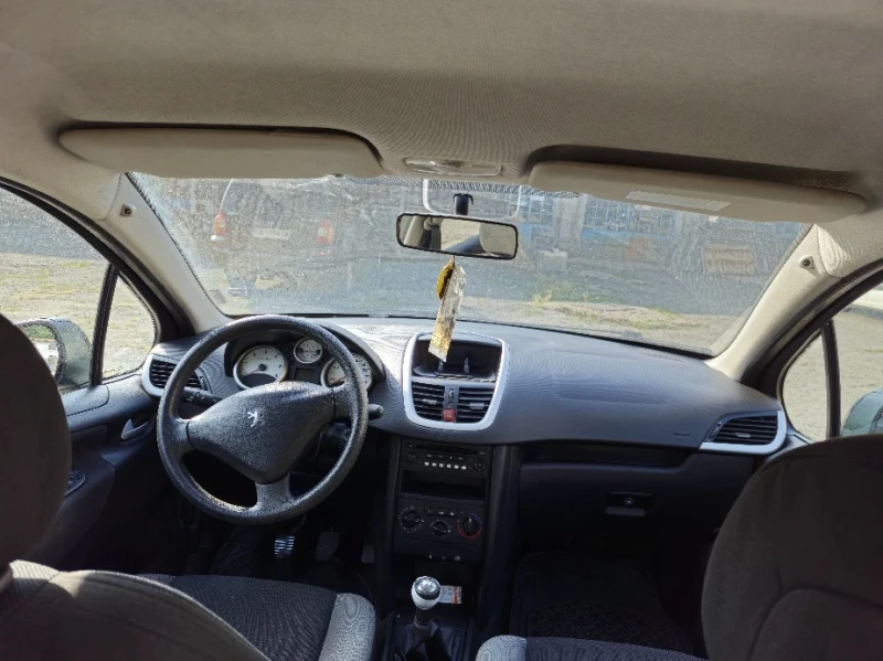 Peugeot 207, снимка 7 - Автомобили и джипове - 52524197
