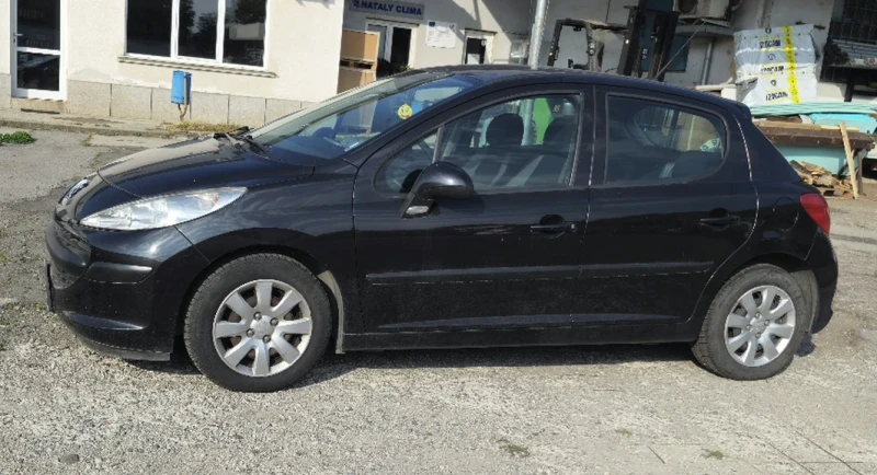 Peugeot 207, снимка 3 - Автомобили и джипове - 52524197