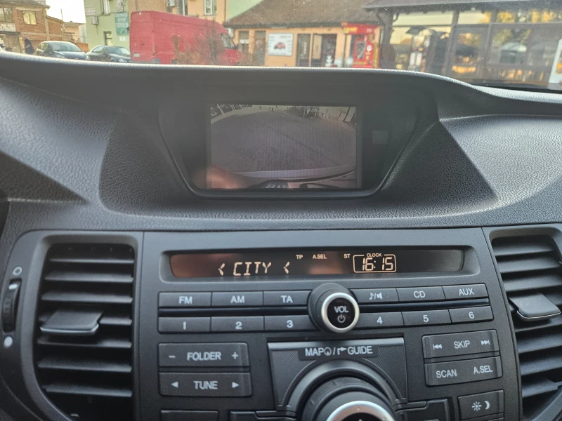 Honda Accord 2.4  DISTRONIC, снимка 12 - Автомобили и джипове - 52257931