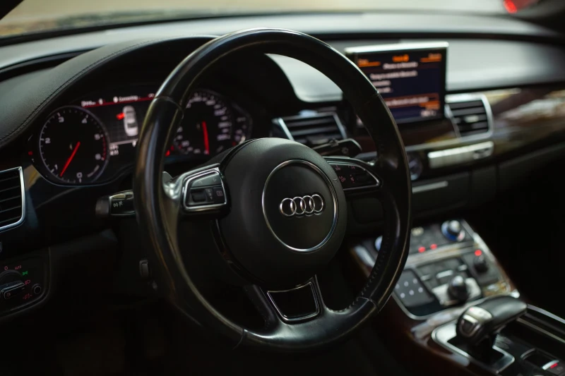 Audi A8 3.0 TDI (MATRIX, Подгрев, Start/Stop), снимка 10 - Автомобили и джипове - 52515572