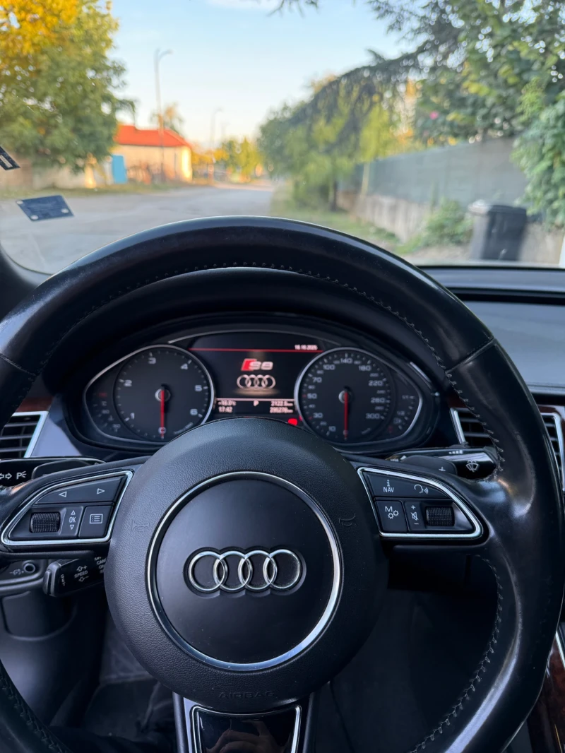 Audi A8 3.0 TDI (MATRIX, Подгрев, Start/Stop), снимка 16 - Автомобили и джипове - 52515572