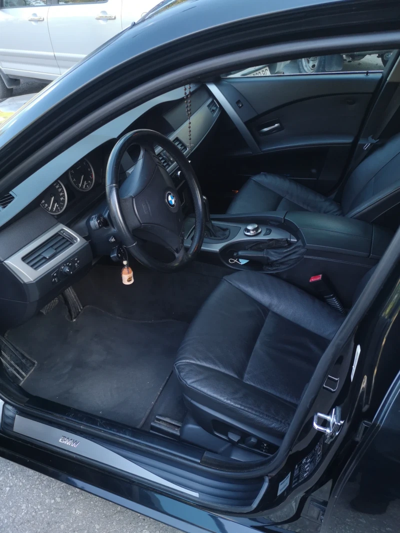BMW 523 2.5i-177kc., снимка 10 - Автомобили и джипове - 52677271