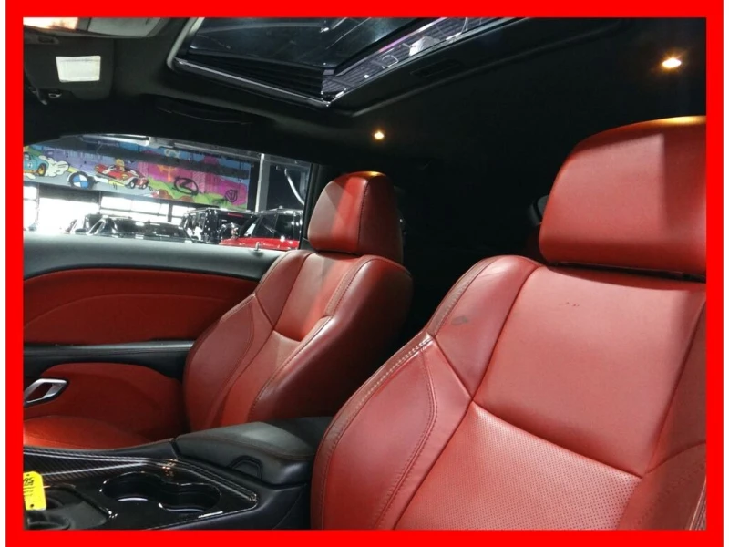 Dodge Challenger * АВТО КРЕДИТ* ЦЕНА ДО БГ * СЕРВИЗНА ИСТОРИЯ * , снимка 12 - Автомобили и джипове - 52754586