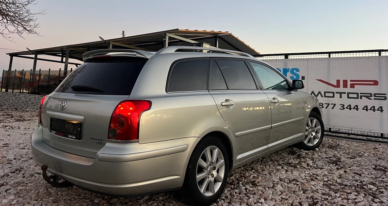 Toyota Avensis 2.2D-4D XENON/PODGREV/KLIMATRONIK/6sk/UNIKAT, снимка 7 - Автомобили и джипове - 52797902