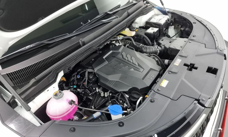 Kia Carnival, снимка 6 - Автомобили и джипове - 53023833