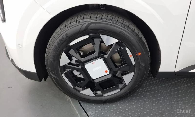 Kia Carnival, снимка 5 - Автомобили и джипове - 53023833