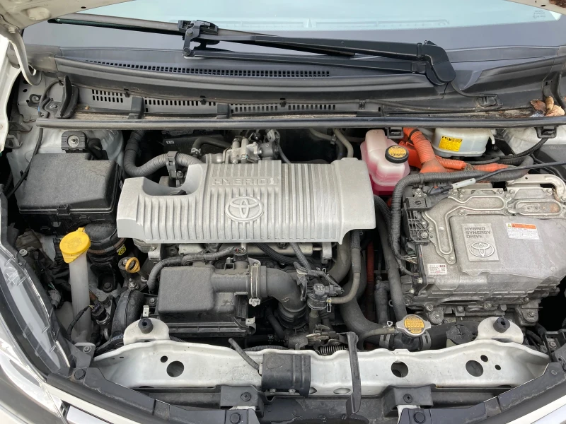 Toyota Yaris 1.5 Hibrid Avtomat EVRO 6 120000 km Originalni, снимка 5 - Автомобили и джипове - 53328630