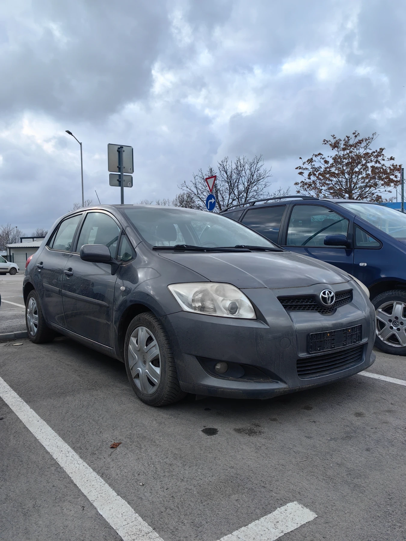 Toyota Auris 2.0 D, снимка 1