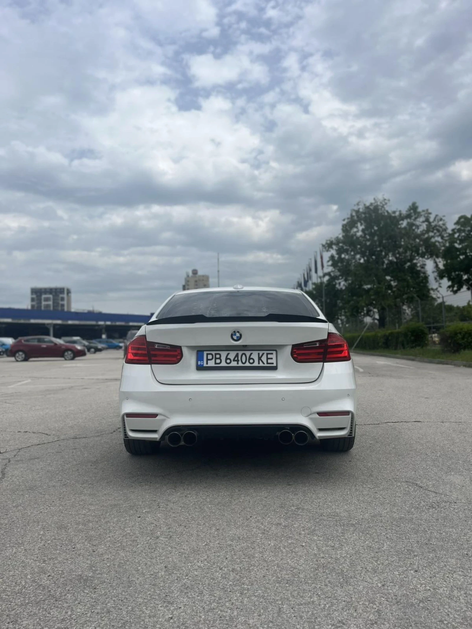 BMW 328 X-DRIVE M PACK - изображение 4