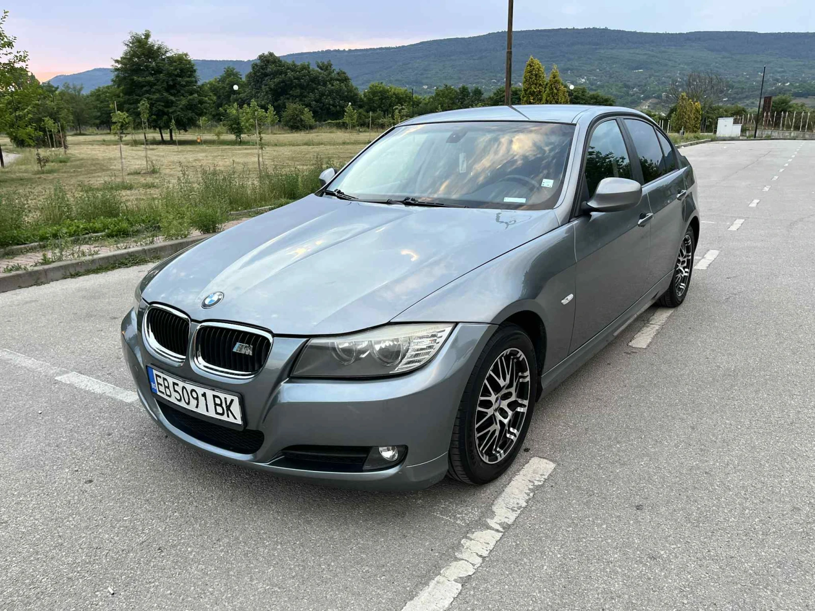 BMW 318  - изображение 2