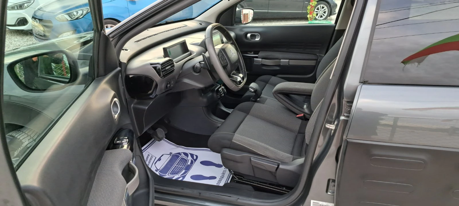 Citroen C4 Cactus 1.6 HDI AVTOMAT - изображение 9