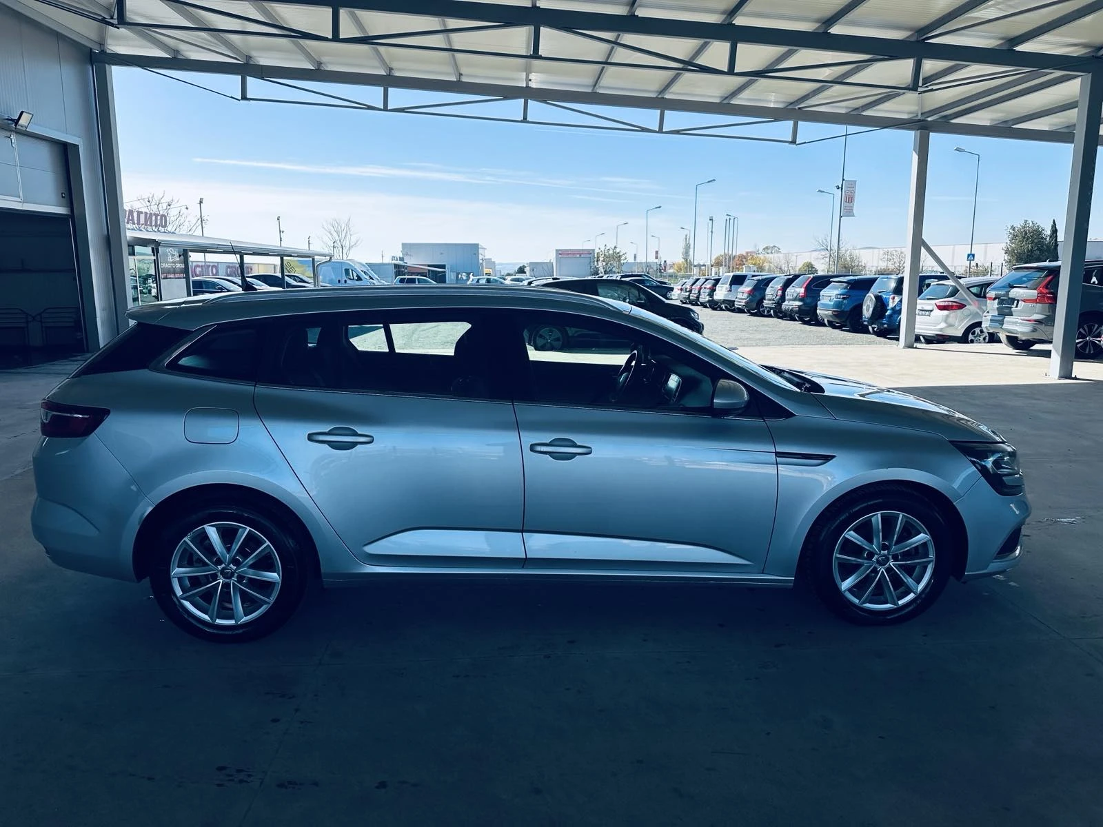 Renault Megane 110ps* * * * *  | Mobile.bg   4