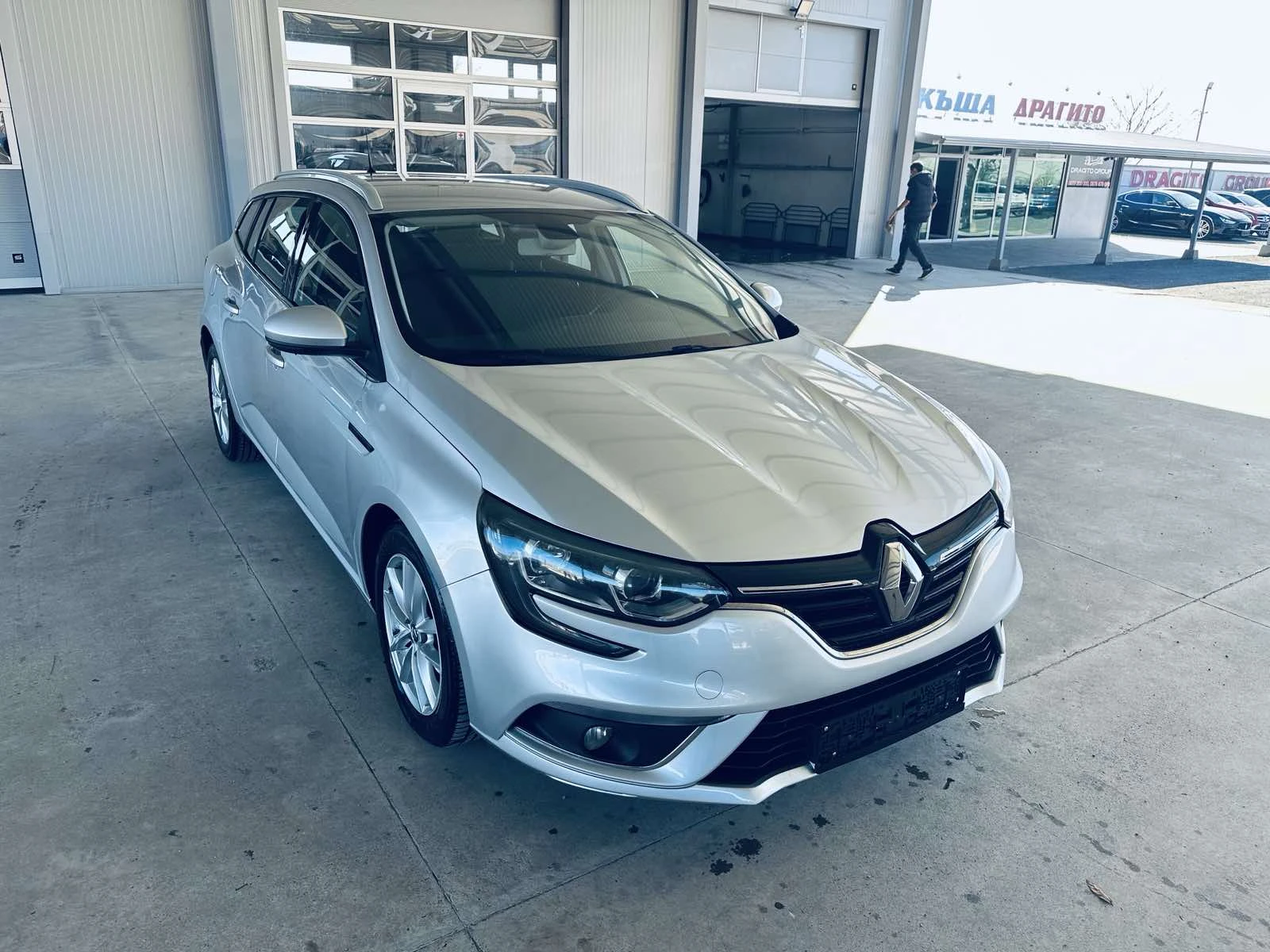 Renault Megane 110ps* * * * *  | Mobile.bg   3