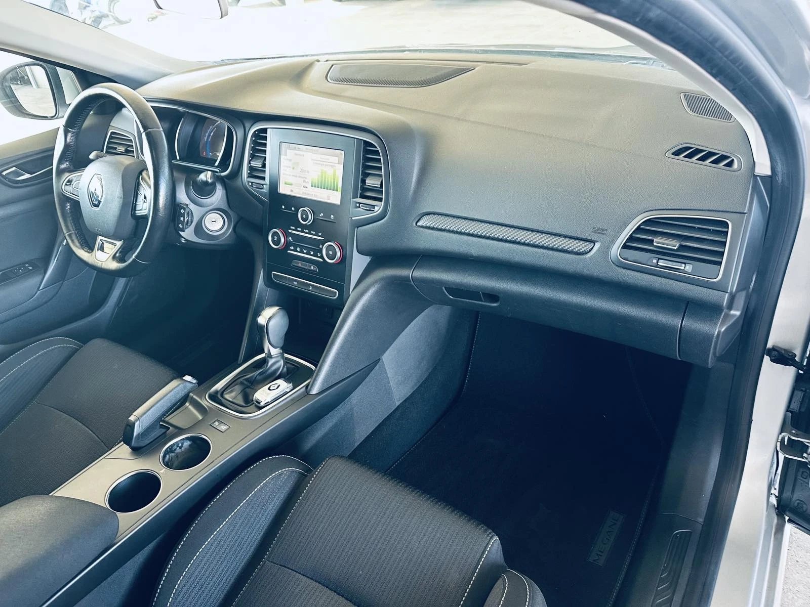 Renault Megane 110ps* * * * *  | Mobile.bg   12