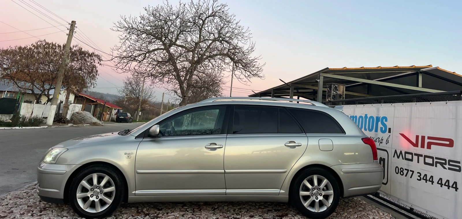 Toyota Avensis 2.2D-4D XENON/PODGREV/KLIMATRONIK/6sk/UNIKAT | Mobile.bg � ����������� 3