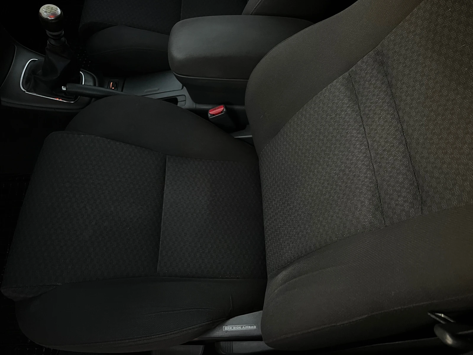 Toyota Avensis 2.2D-4D XENON/PODGREV/KLIMATRONIK/6sk/UNIKAT | Mobile.bg � ����������� 11