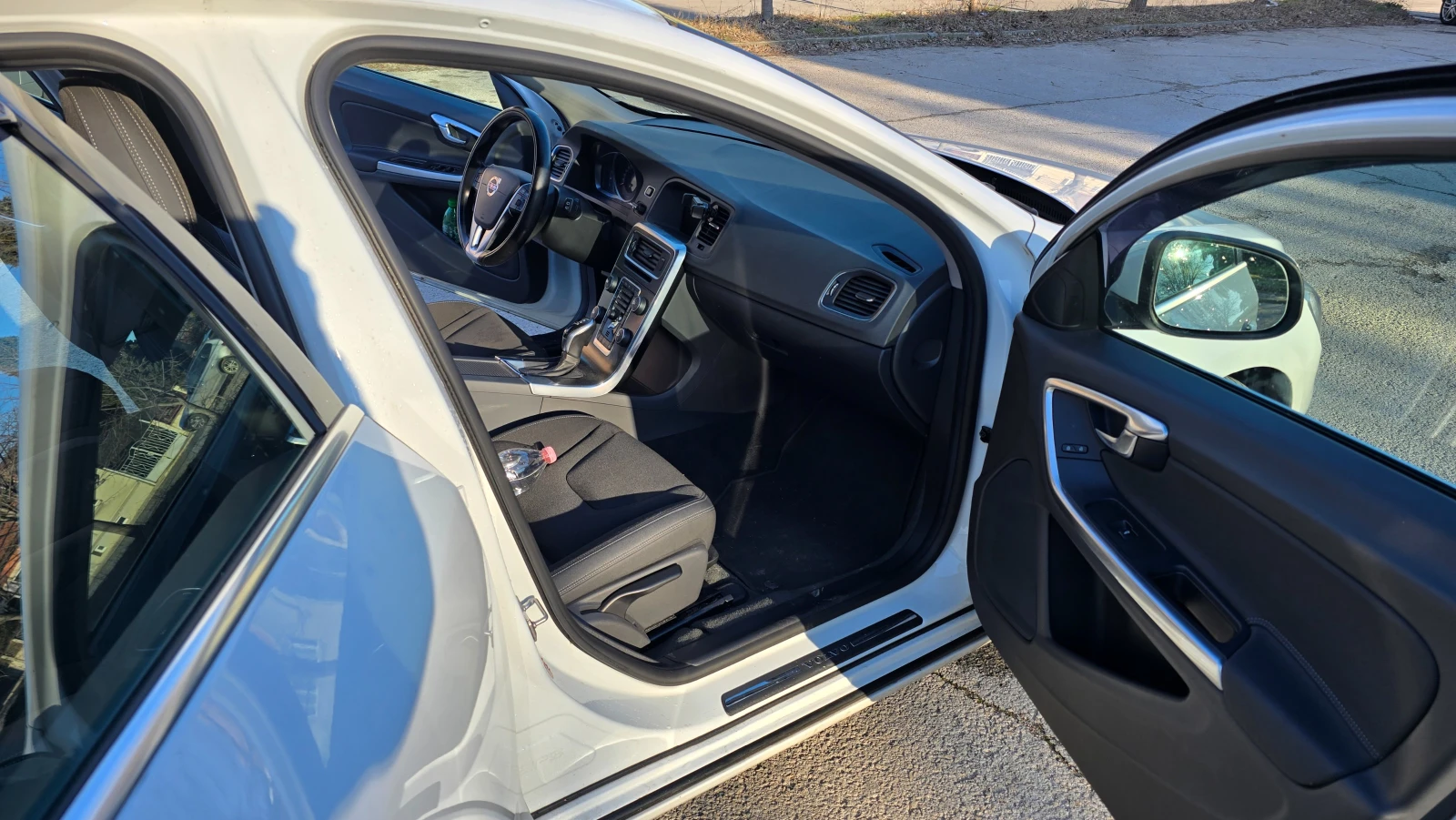 Volvo V60 D4 2.0 181 | Mobile.bg � ����������� 14