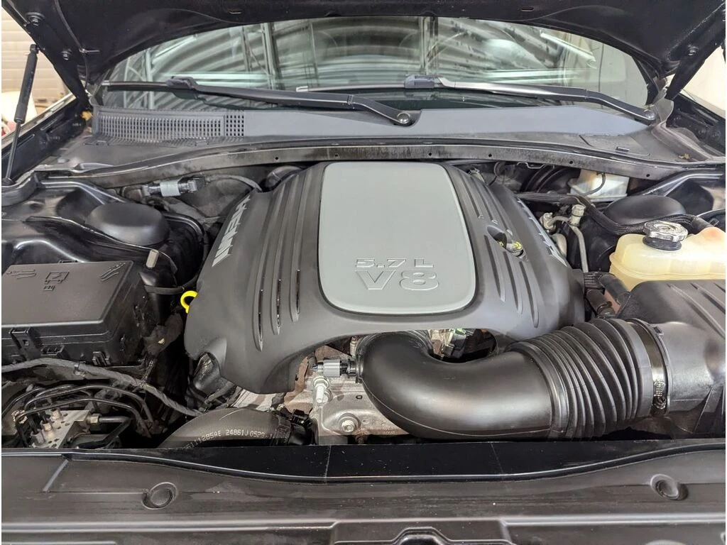 Chrysler 300c PLATINUM EDITION 5.7 HEMI * * CARFAX * *  | Mobile.bg � ����������� 14