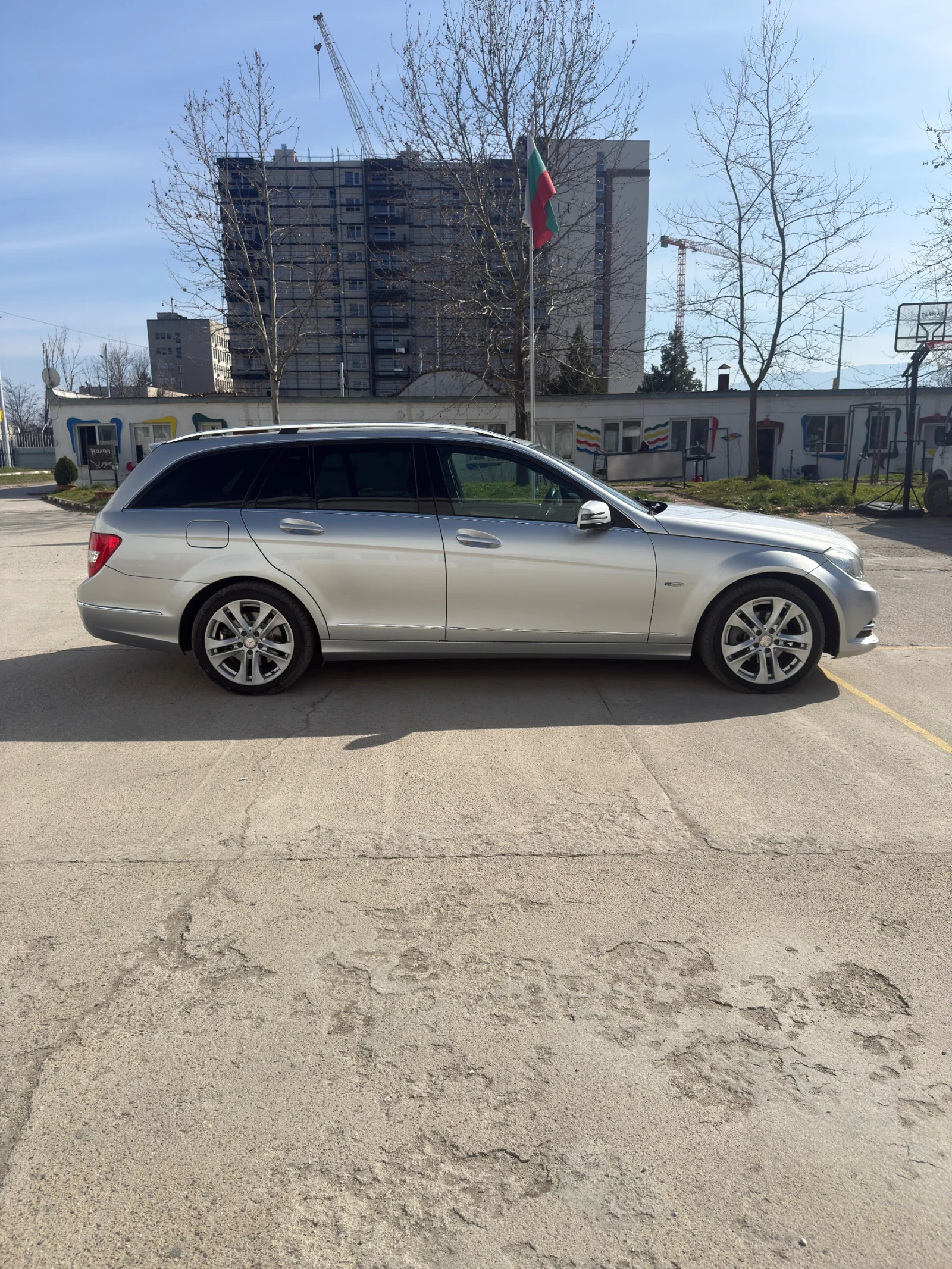 Mercedes-Benz C 200, снимка 7 - Автомобили и джипове - 53755606