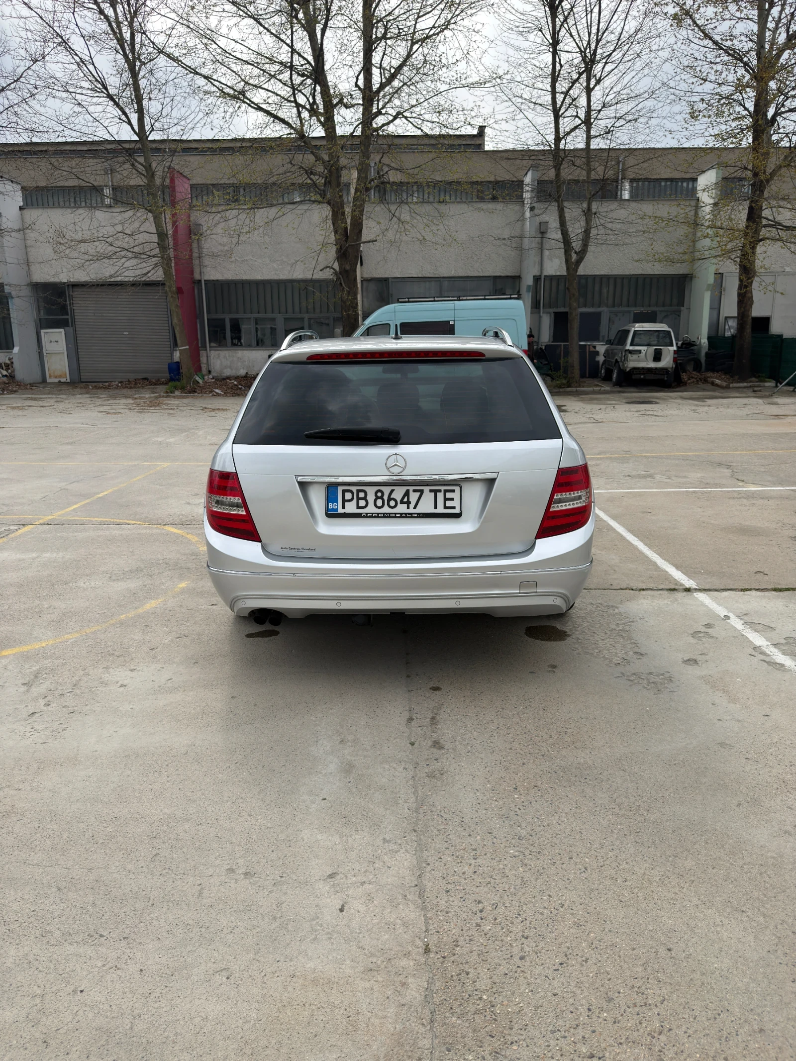 Mercedes-Benz C 200, снимка 5 - Автомобили и джипове - 53755606