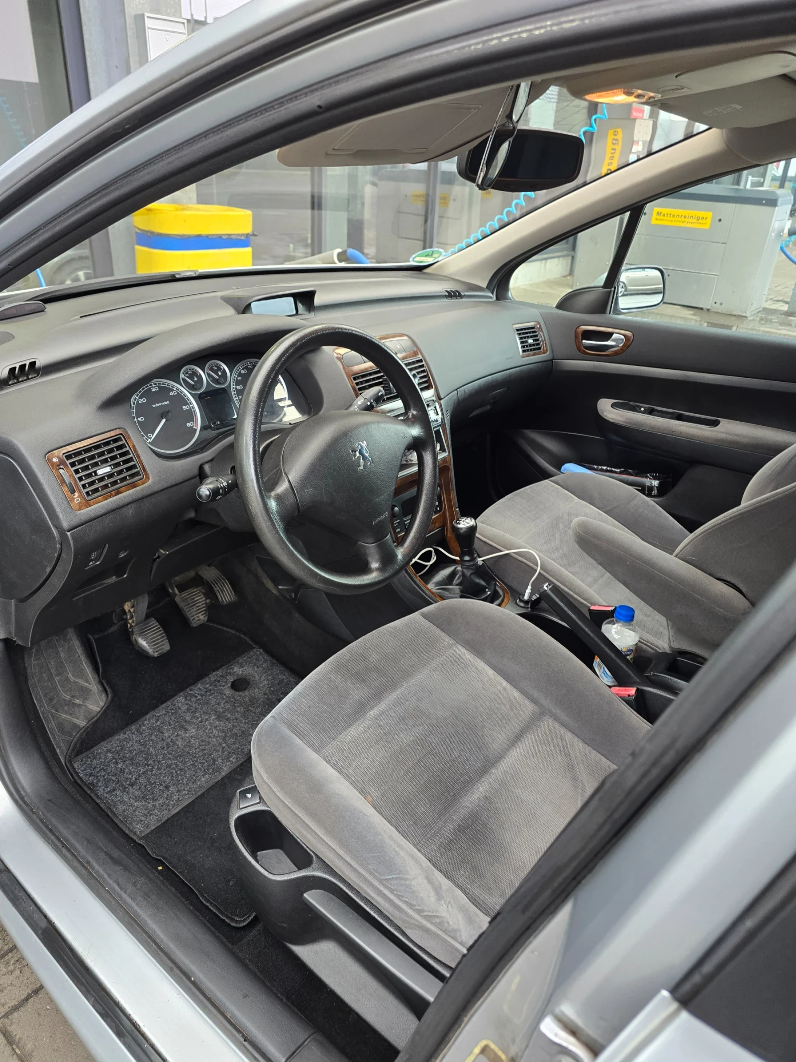 Peugeot 307, снимка 11 - Автомобили и джипове - 53907708