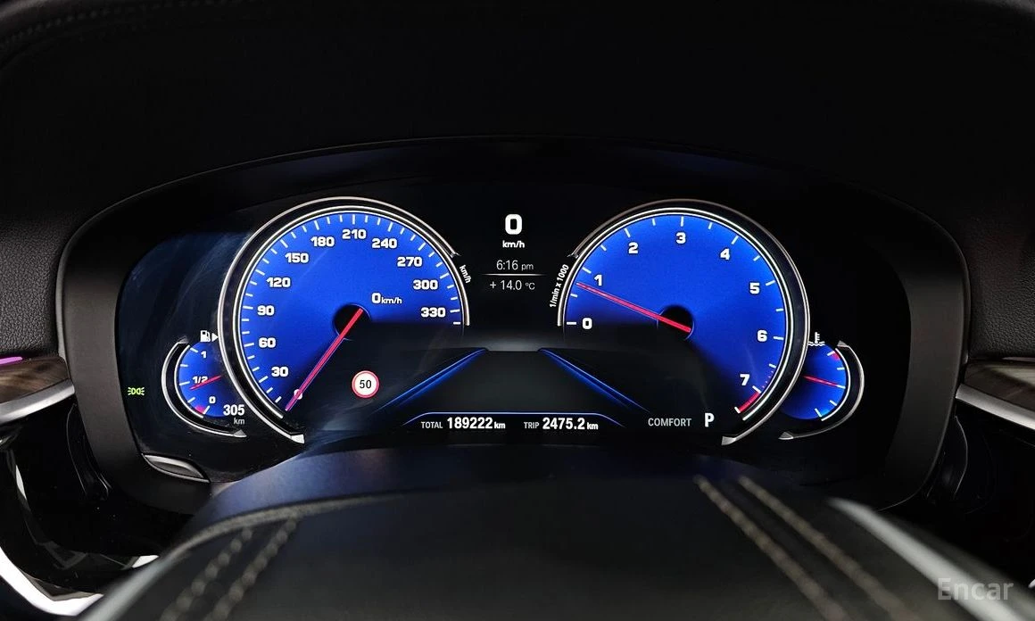 BMW 530 i XDRIVE* MPACK* HEAD-UP* AMBIENT* 360 CAM* ОБДУХ, снимка 12 - Автомобили и джипове - 53987123