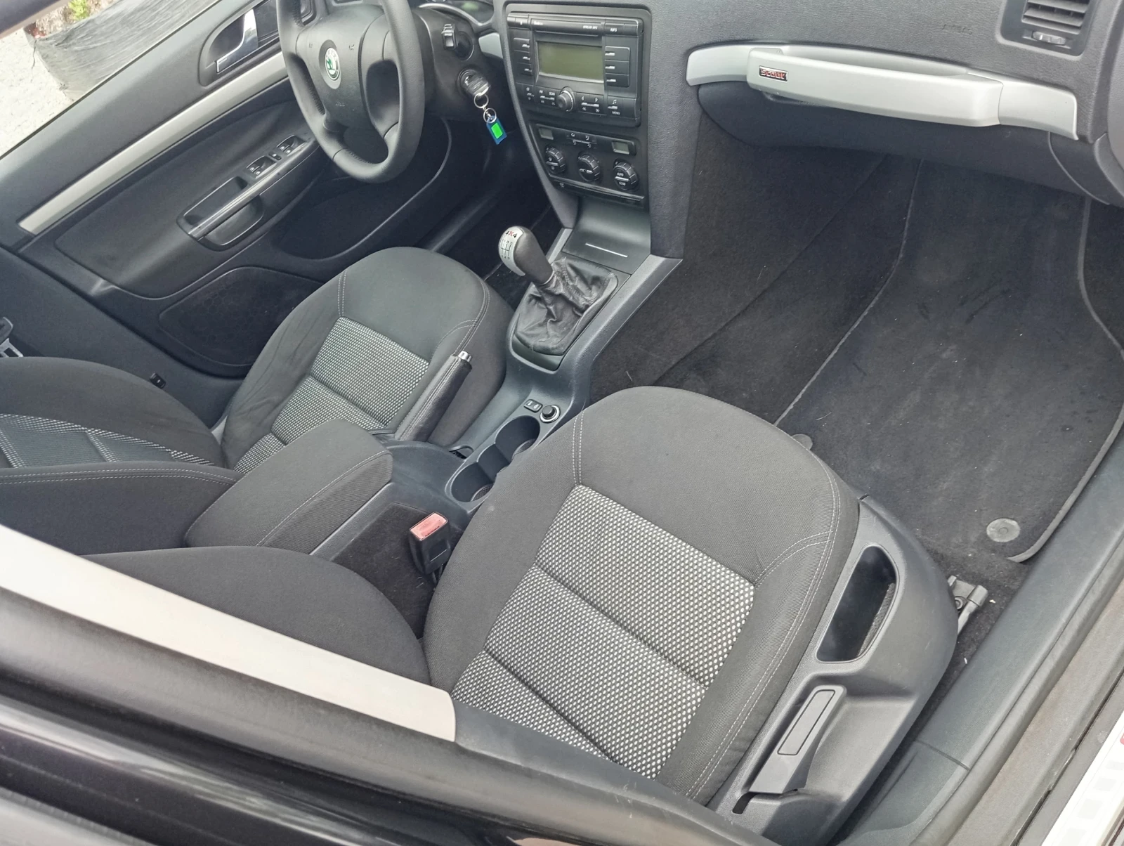 Skoda Octavia 4?4, снимка 6 - Автомобили и джипове - 54489720