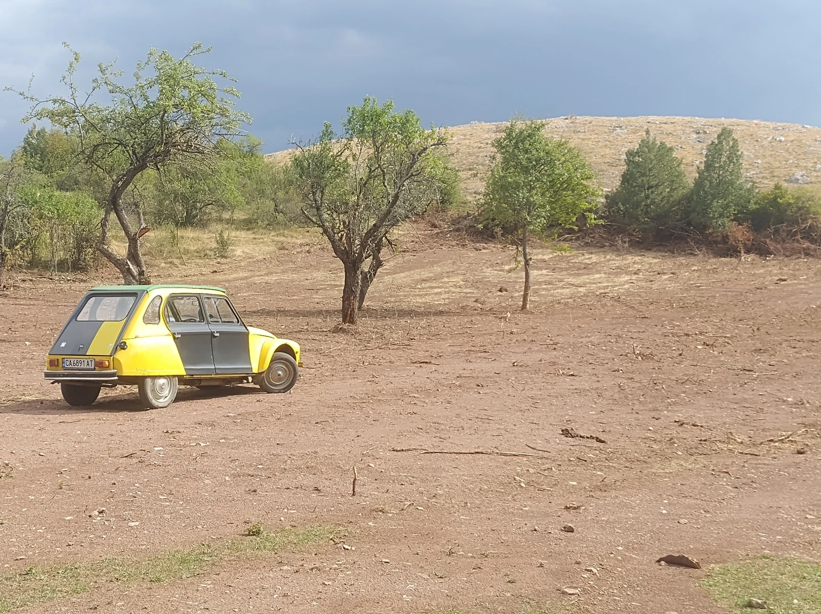 Citroen 2cv Dyane 6, снимка 2 - Автомобили и джипове - 54809300