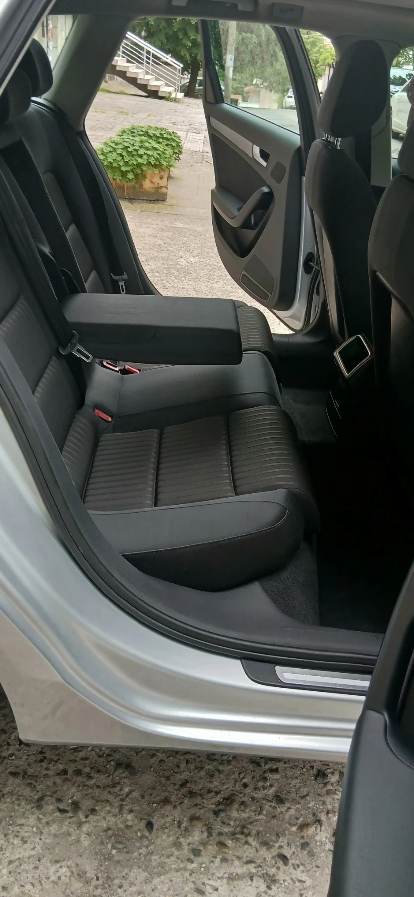 Audi A4 2000tdi, снимка 12 - Автомобили и джипове - 55071304