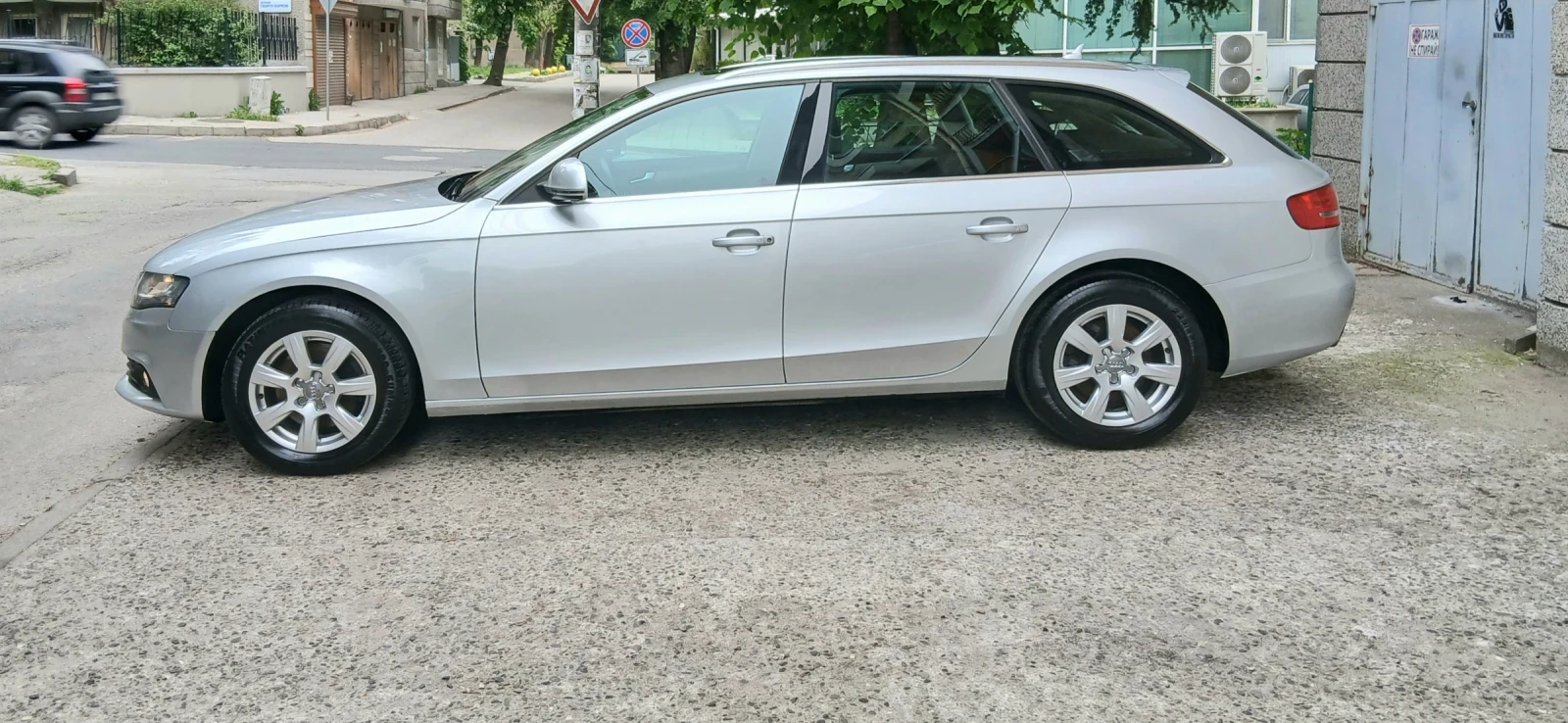 Audi A4 2000tdi, снимка 7 - Автомобили и джипове - 55071304
