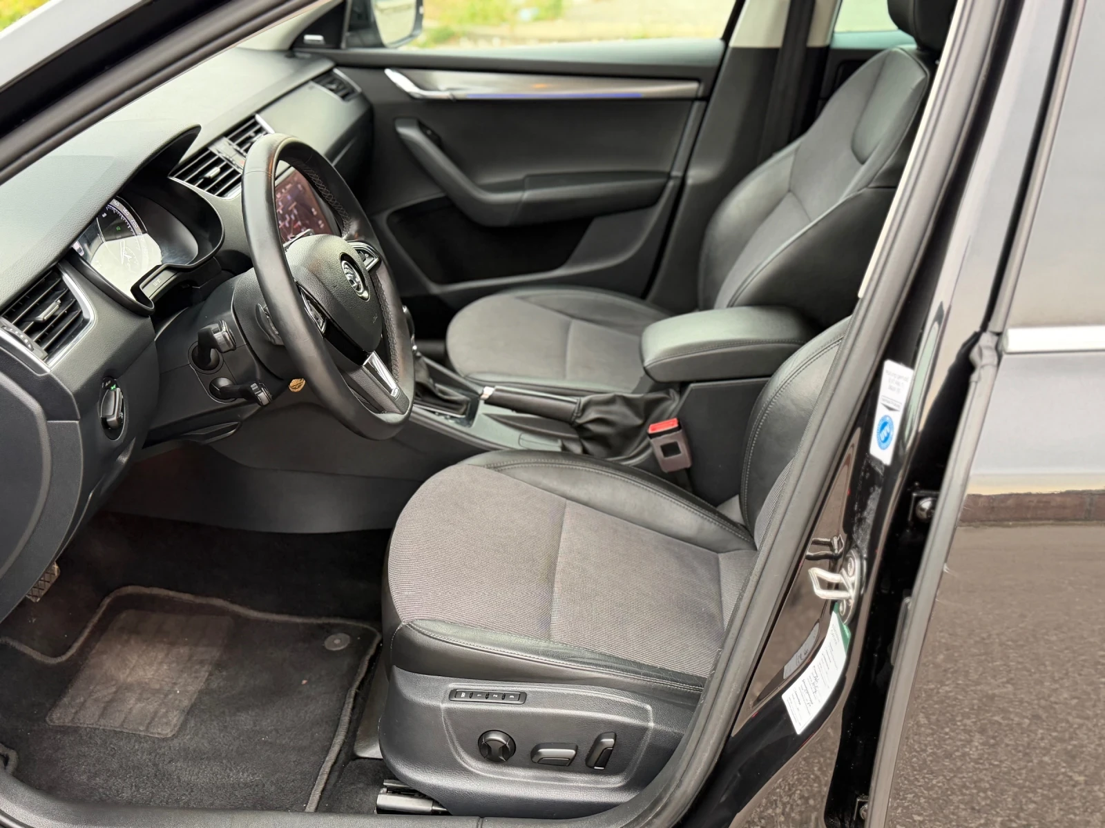 Skoda Octavia 2.0* TDI*  | Mobile.bg � ����������� 10