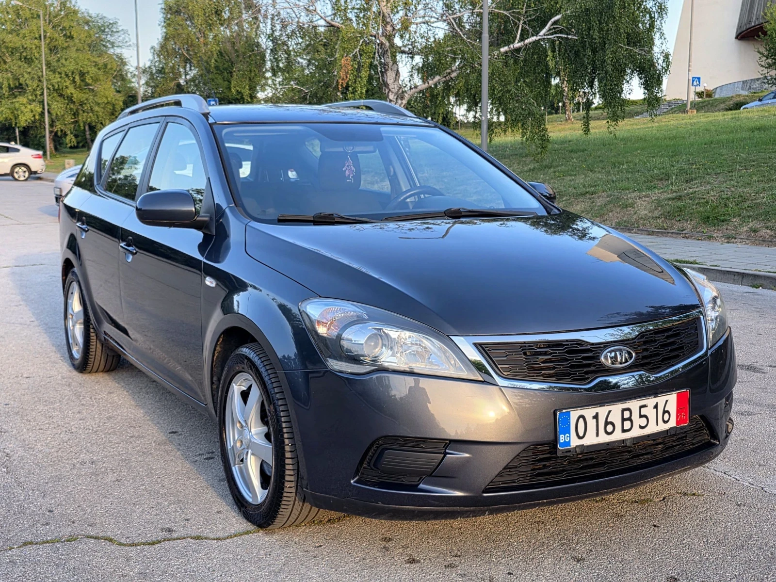 Kia Ceed 1.4 16V-90к.с Фейслифт , снимка 5 - Автомобили и джипове - 55400065