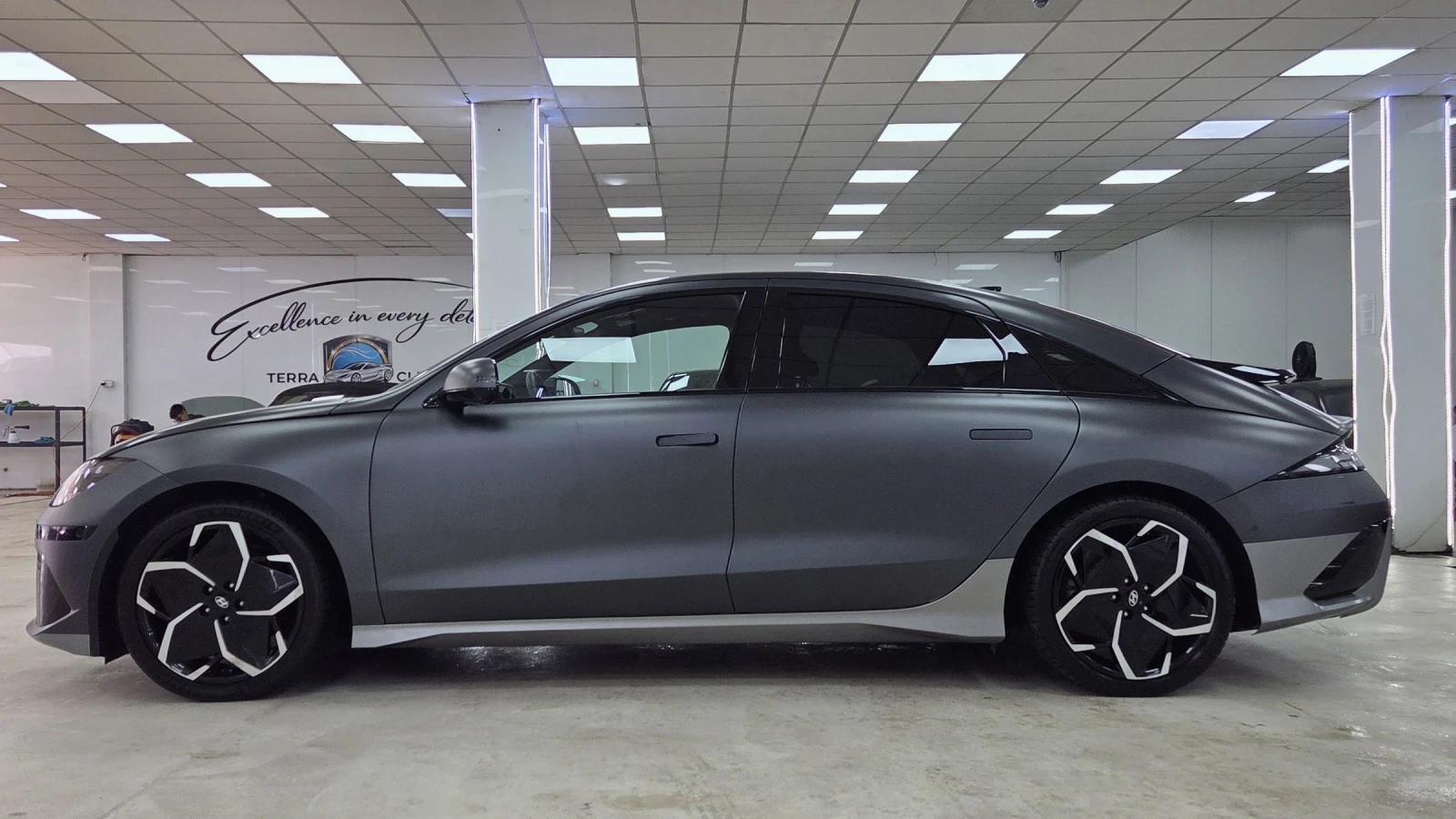 Hyundai Ioniq 6 AWD/77KWh/В ГАРАНЦИЯ, снимка 5 - Автомобили и джипове - 55463370