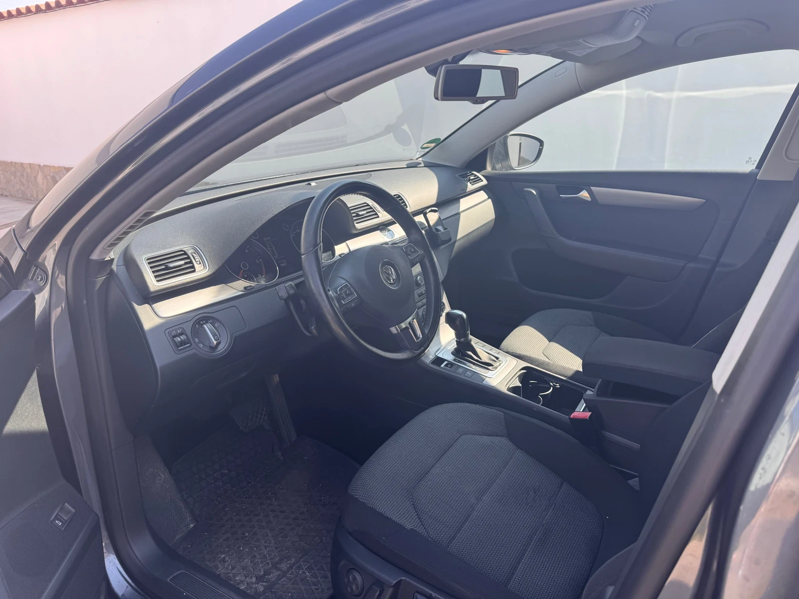 VW Passat 2.0 TDI BLUEMOTION, снимка 6 - Автомобили и джипове - 56057024