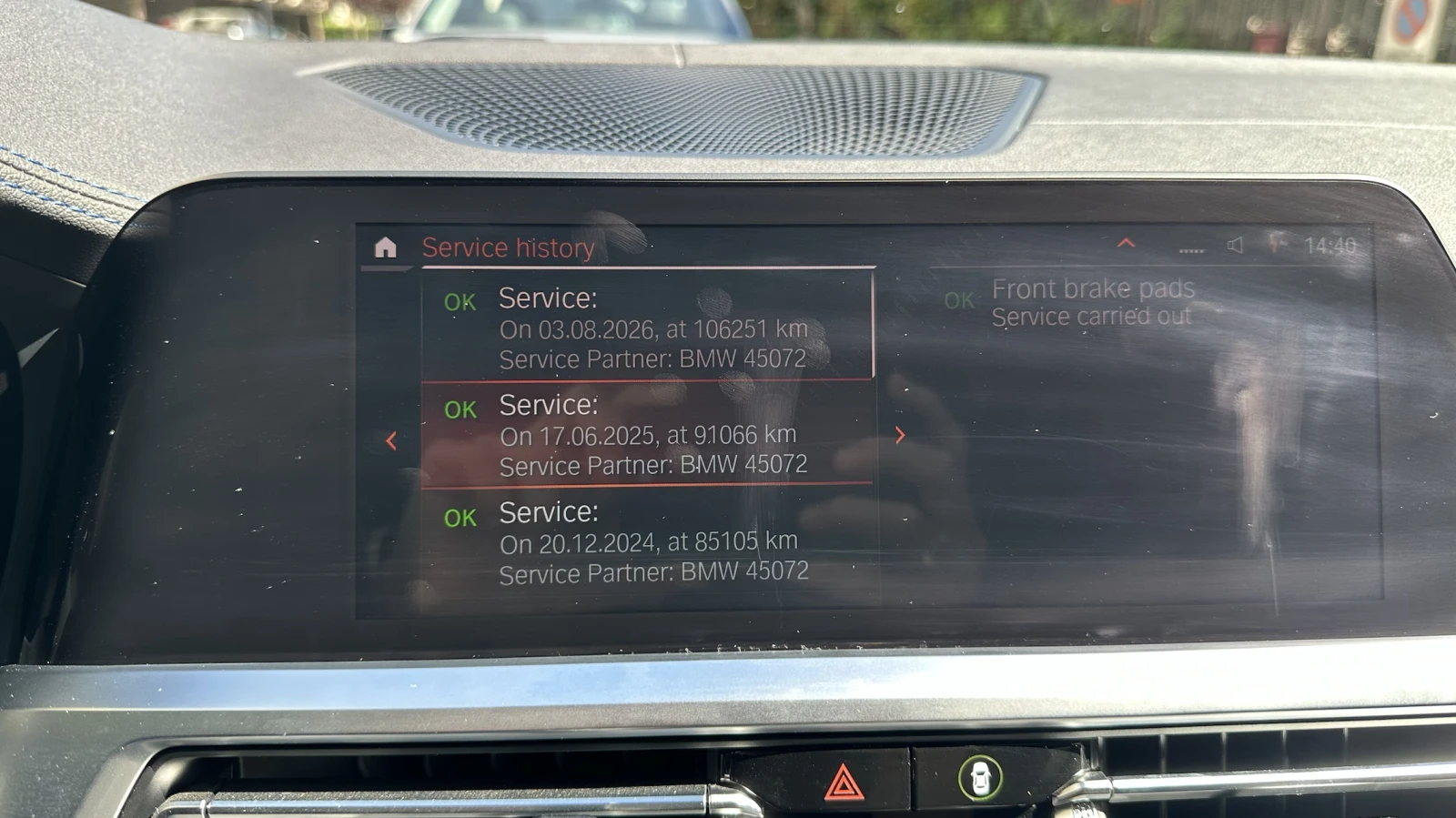 BMW 330 xDrive Touring, снимка 13 - Автомобили и джипове - 56073262